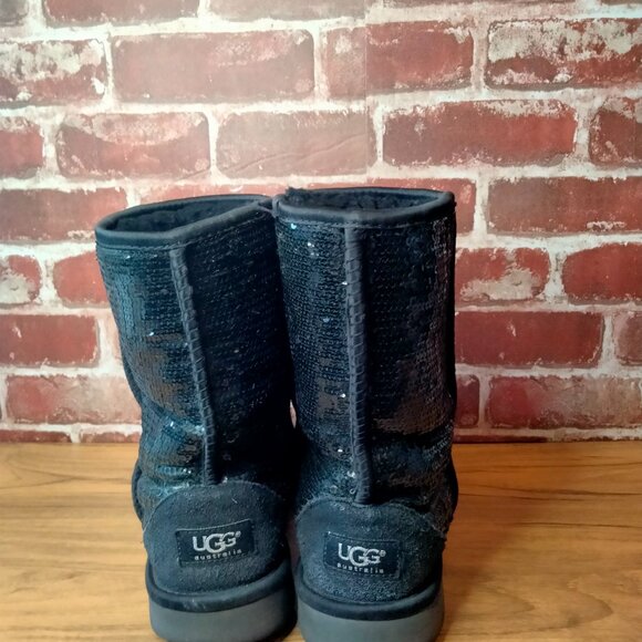 UGG Womens Boots Size 8 Black Sequin Winter Shoes - Picture 3 of 8